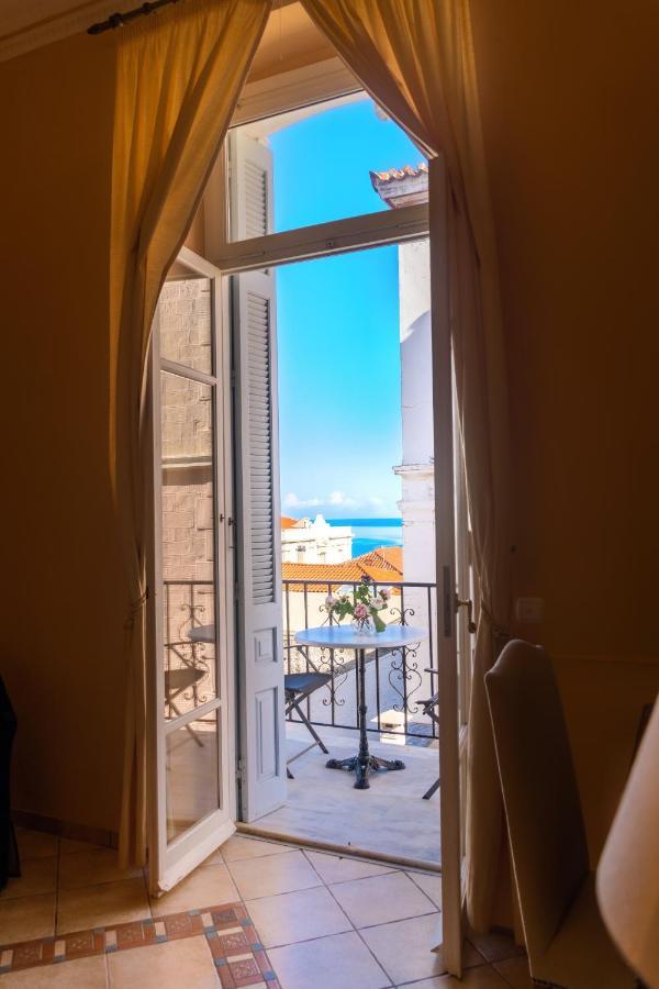 Archontiko Eleni Hotel Андрос Экстерьер фото